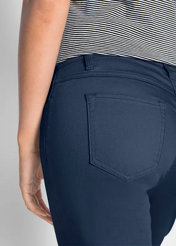 Jean droit, taille mi-haute et confortable, bonprix