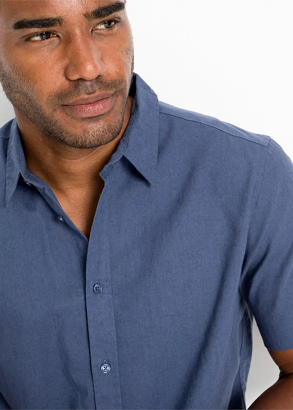 Chemise manches courtes en lin mélangé léger, bonprix
