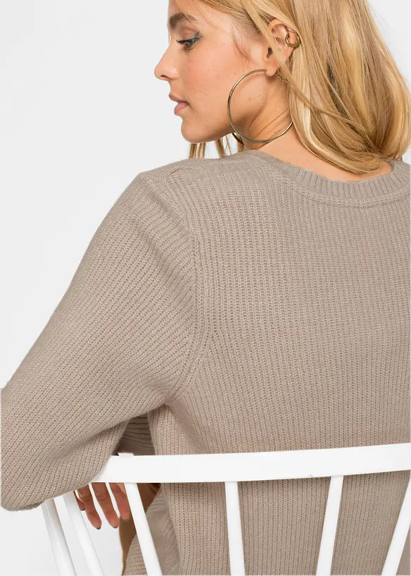 Pull long &agrave; boutons, bonprix