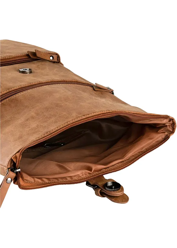 Sac à dos avec poche extérieure et boucle, bonprix