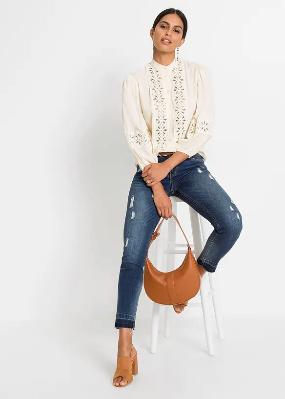 Chemisier à dentelle en viscose mélangée, bonprix