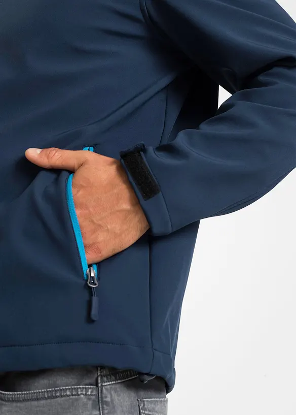 Veste softshell à capuche, bonprix