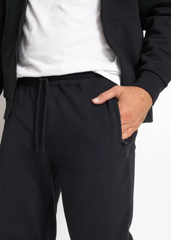 Pantalon de jogging à poches zippées pratiques, bonprix
