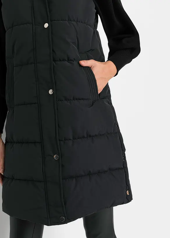 Veste matelassée sans manches avec capuche, bonprix