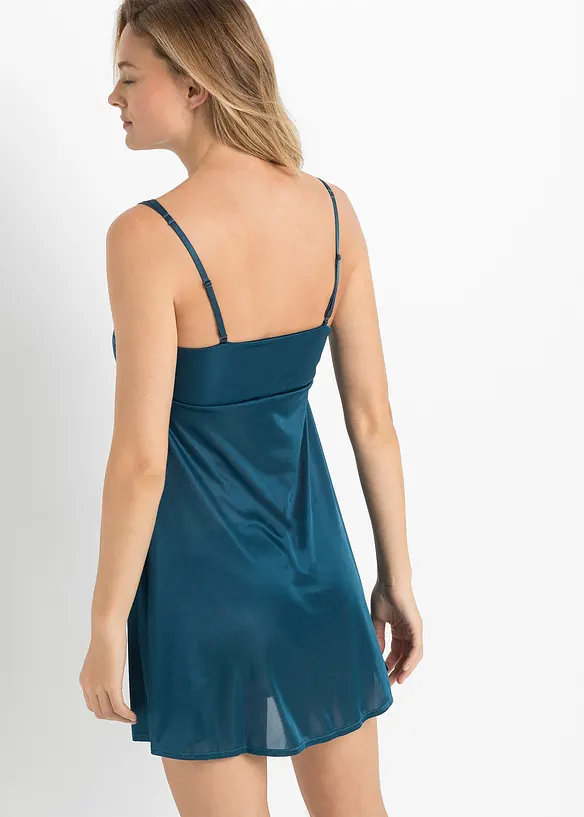 Nuisette effet brillant, bonprix