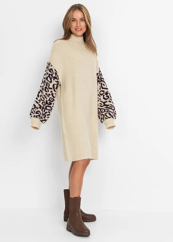 Robe en maille oversize avec motif léopard, bonprix