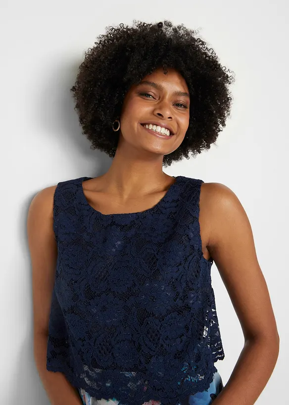 Robe en mousseline avec dentelle, bonprix