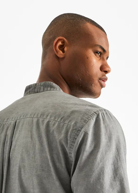 Chemise manches courtes aspect d&eacute;lav&eacute;, bonprix