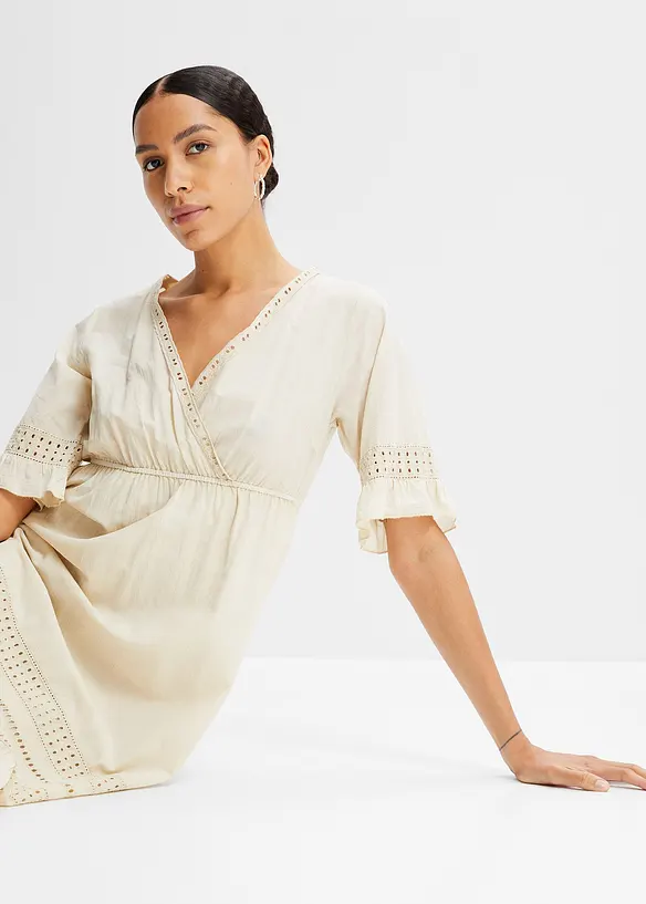 Robe &agrave; empi&egrave;cements dentelle, bonprix