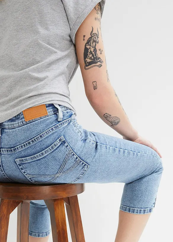 Jean skinny, taille moyenne, longueur genou, extensible, bonprix