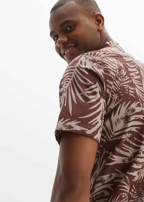 Chemise manches courtes légère, bonprix