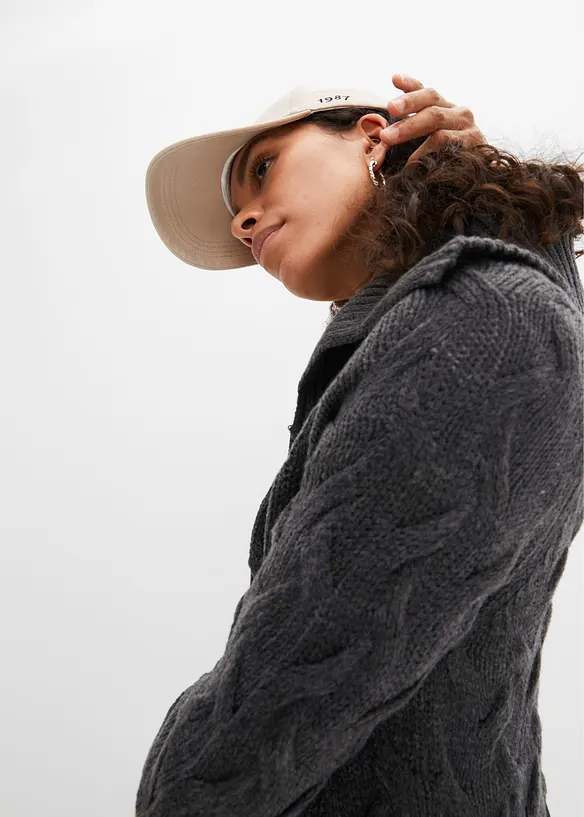 Gilet long en maille torsadée, bonprix