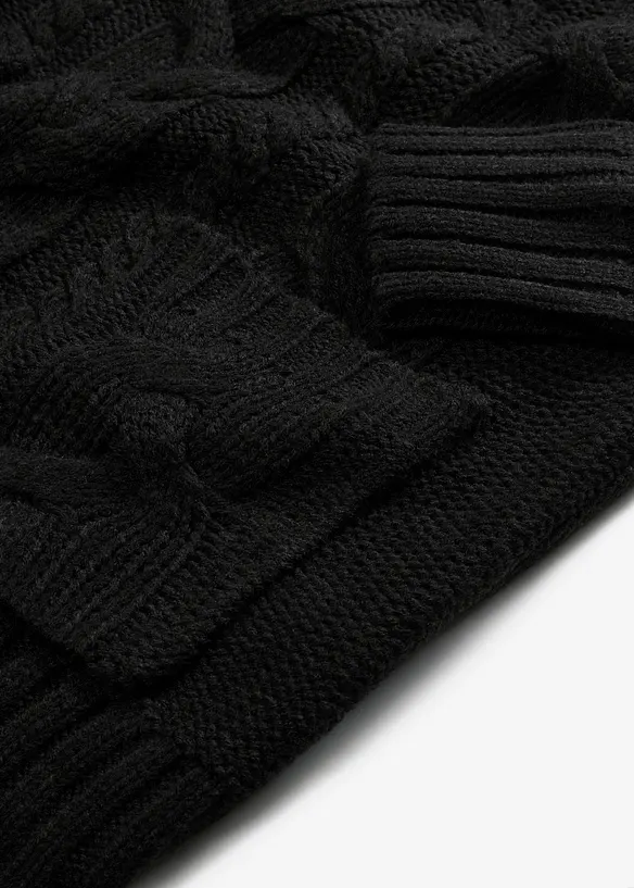 Robe en maille à col roulé et poches plaquées, bonprix