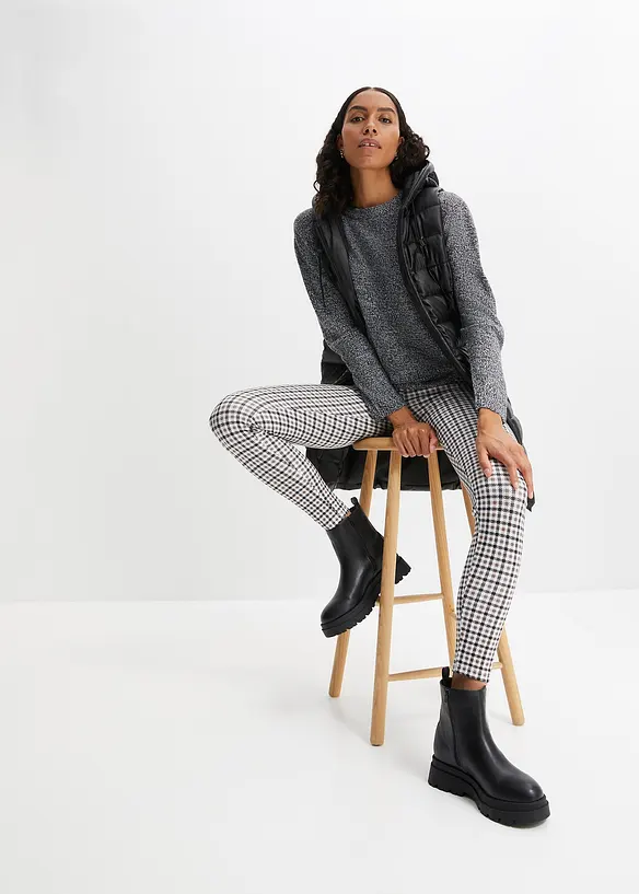 Pull en maille chinée à col rond, bonprix