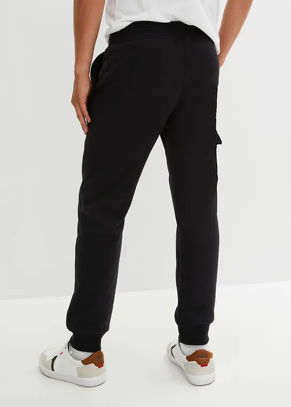 Pantalon de jogging avec poches cargo et doublure peluche, bonprix