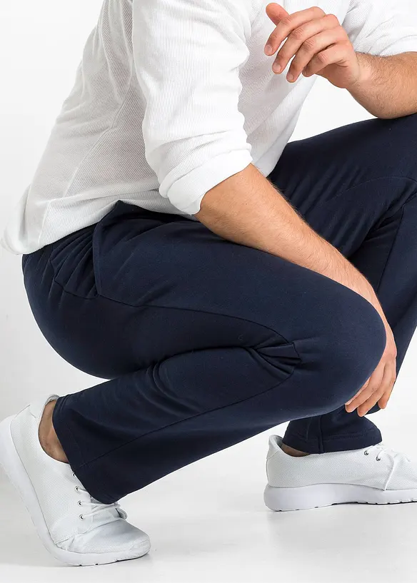 Pantalon de jogging à jambes droites, intérieur gratté doux, bonprix