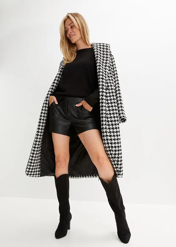 Short enduit, bonprix