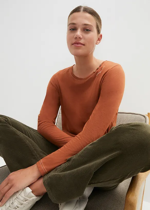 T-shirt manches longues &agrave; boutons d&eacute;coratifs, bonprix