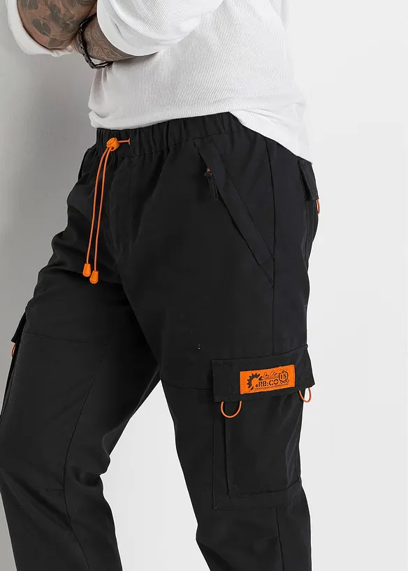 Pantalon cargo droit et décontracté à taille élastiquée, bonprix