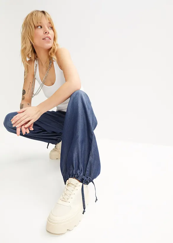 Jean large en Lyocell fluide, bonprix