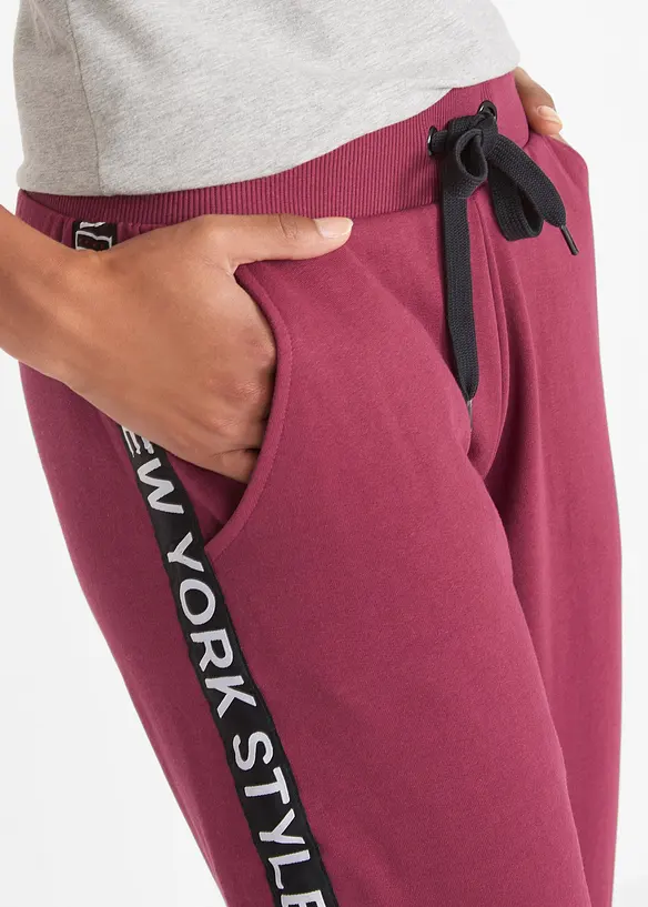 Pantalon de jogging avec finitions bord-c&ocirc;tes et imprim&eacute;, bonprix
