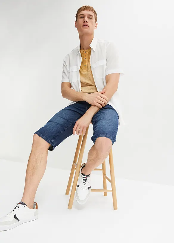 T-shirt col tunisien 100% coton, aspect délavé, bonprix