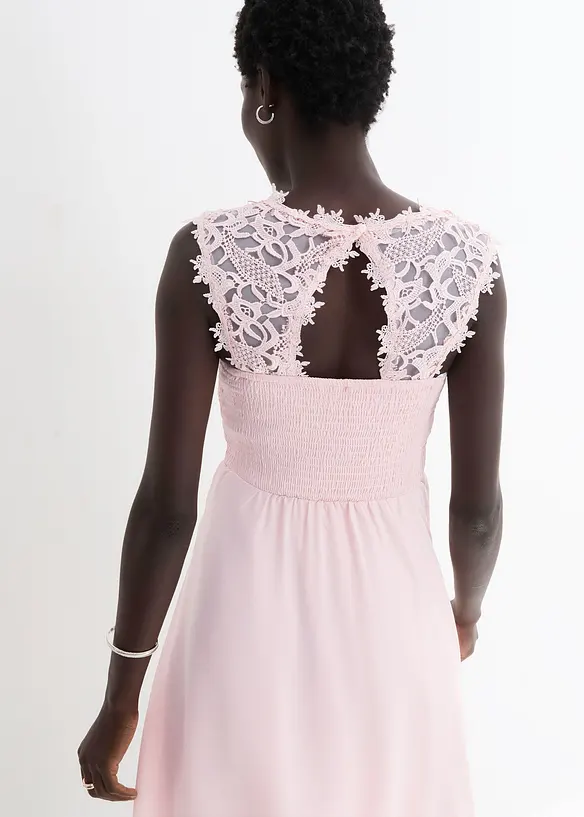 Robe courte &agrave; dentelle, bonprix