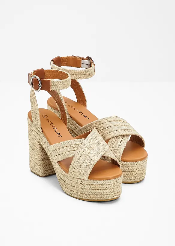 Sandales &agrave; talons et plateformes, bonprix