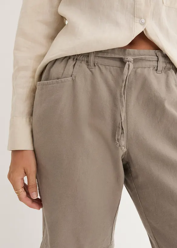 Bermuda en lin majoritaire, bonprix