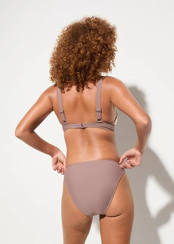 Bas de bikini à détail torsadé, bonprix