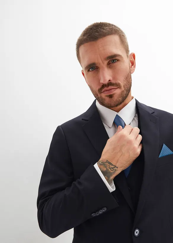 Costume slim 4 pièces avec gilet et cravate, bonprix