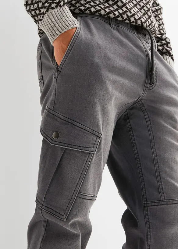 Jean jogger droit avec poches cargo, Regular, bonprix