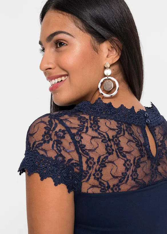 T-shirt &agrave; dentelle, bonprix