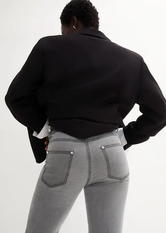 Jean slim taille mi-haute, très extensible, bonprix