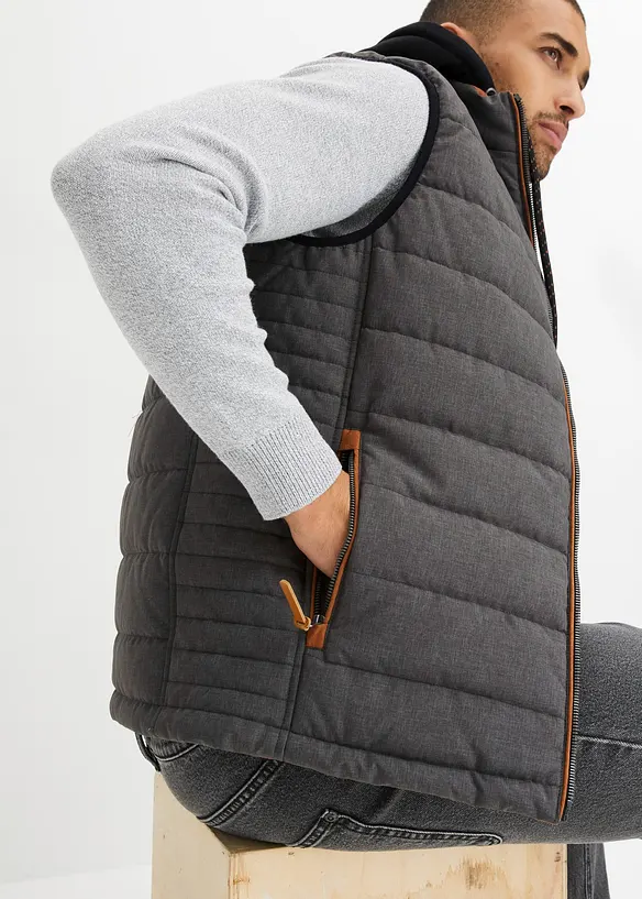 Gilet sans manches matelass&eacute; &agrave; capuche amovible, bonprix
