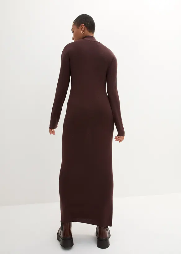 Robe longue et fluide en fine maille, bonprix