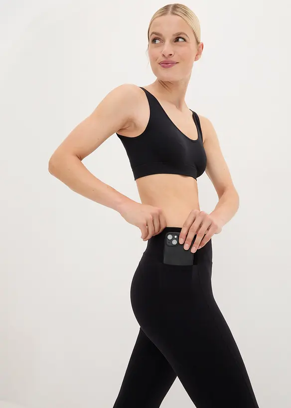 Legging de sport ultra-doux avec poches latérales, longueur 3/4, bonprix