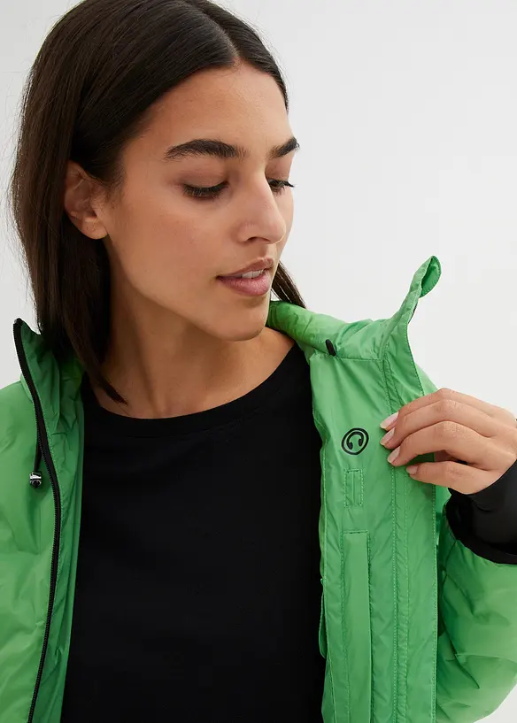 Doudoune courte, ultra légère et déperlante, bonprix