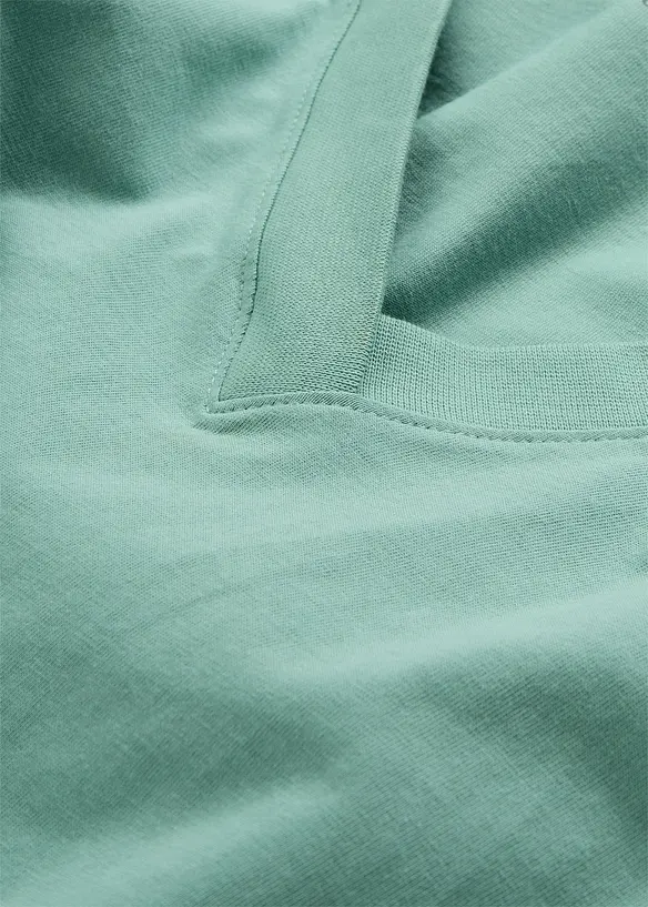 Lot de 5 T-shirts longs et amples &agrave; col V, bonprix