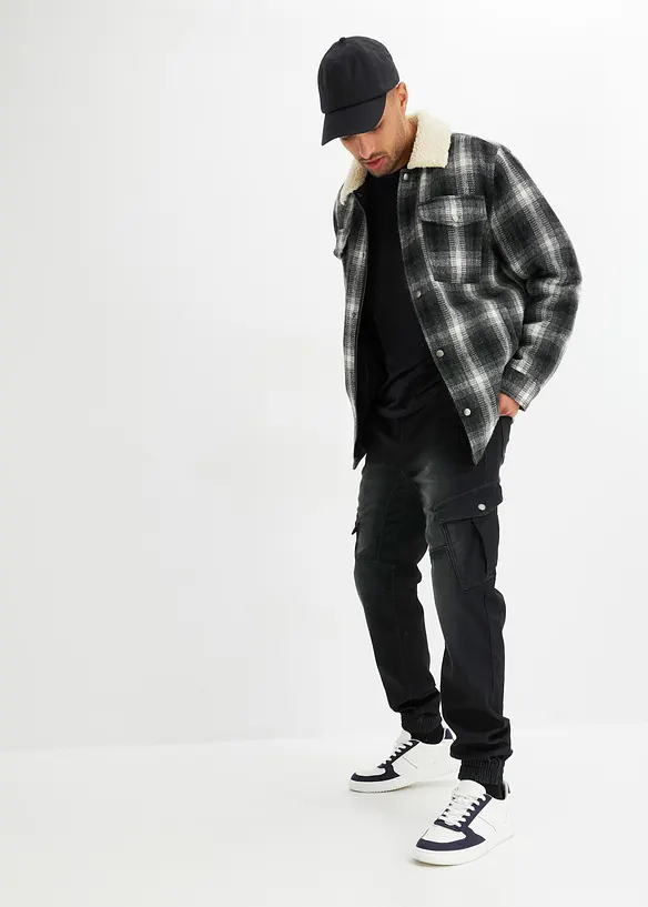 Jean jogger droit avec poches cargo, Regular, bonprix