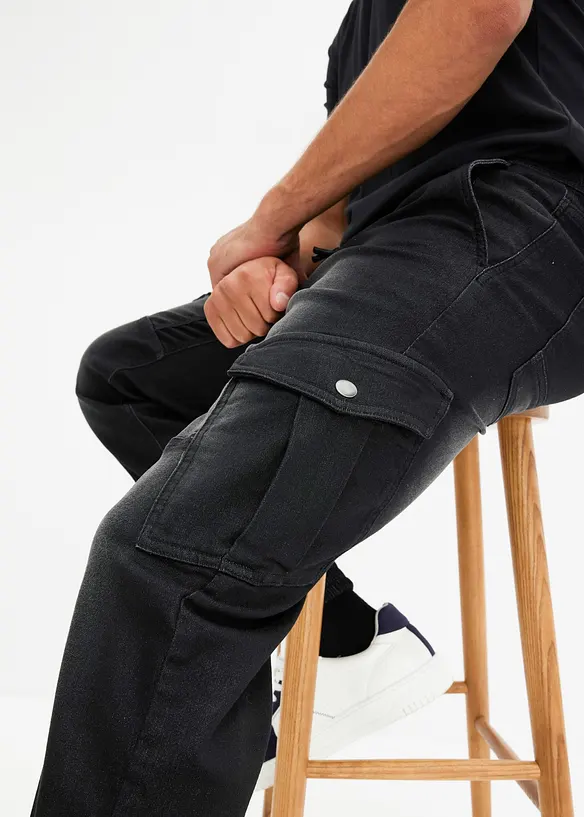 Jean jogger droit avec poches cargo, Regular, bonprix