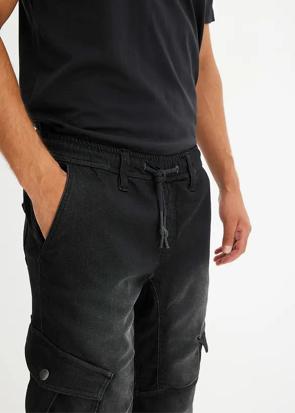 Jean jogger droit avec poches cargo, Regular, bonprix