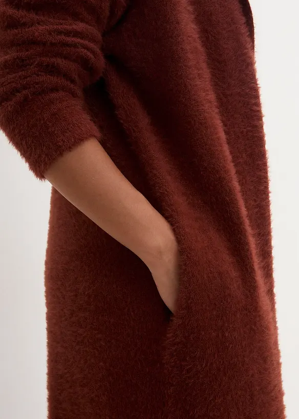 Long gilet en maille duveteuse, bonprix