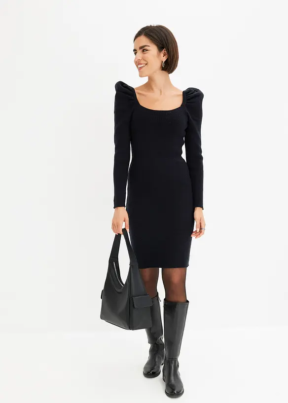 Robe en maille &agrave; d&eacute;collet&eacute; carr&eacute;, bonprix