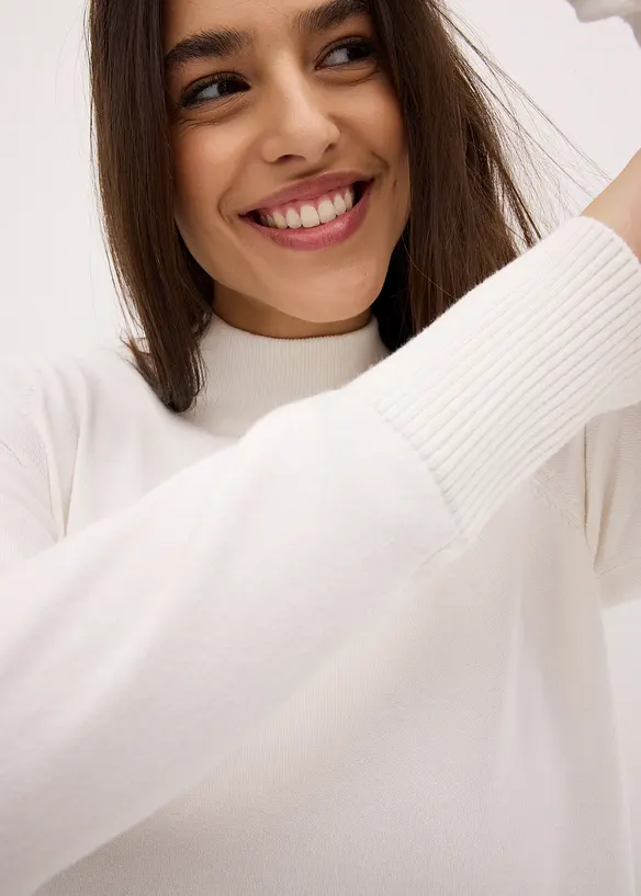 Pull basique en fine maille à col montant, bonprix