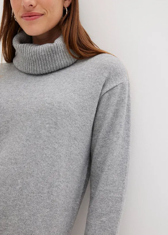 Robe en maille &agrave; col roul&eacute;, bonprix