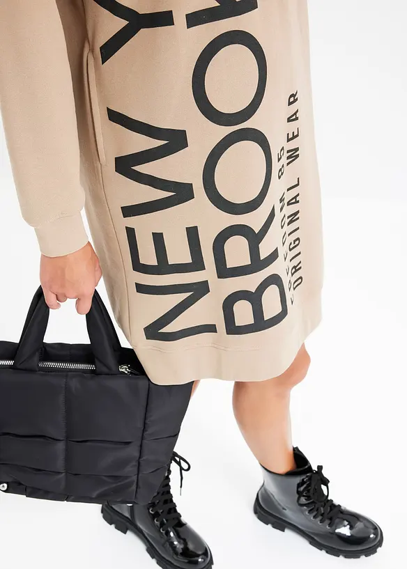 Robe oversize en molleton doux, bonprix