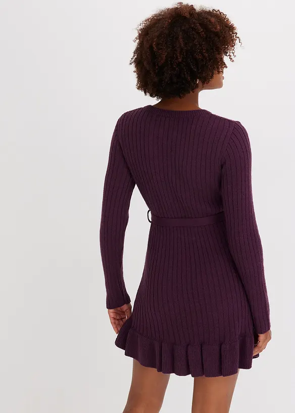 Robe en maille c&ocirc;tel&eacute;e avec d&eacute;tail anneau, bonprix