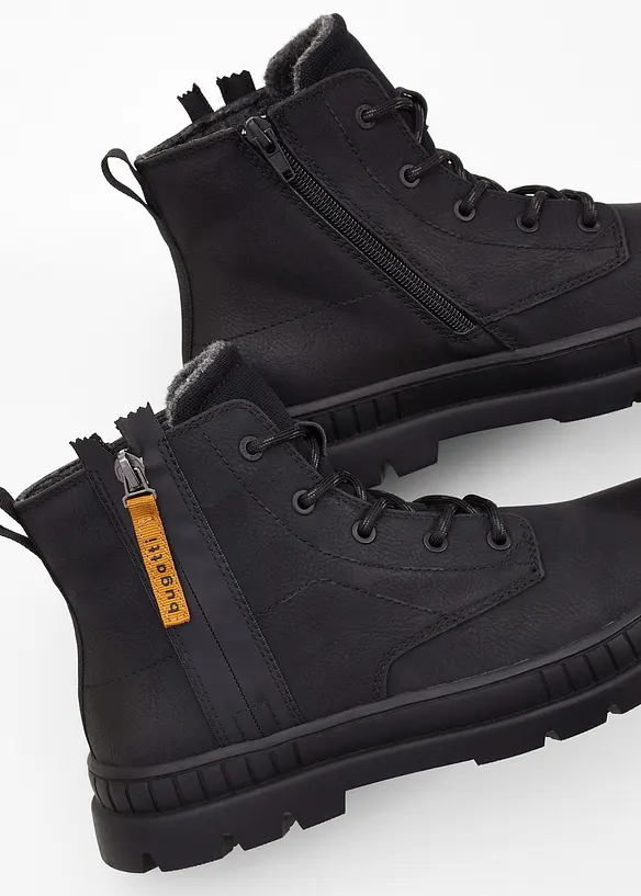 Boots lacées Bugatti à semelle crantée, Bugatti