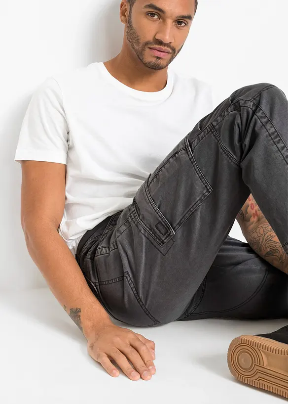 Pantalon cargo en coton robuste, coupe droite et loose, bonprix